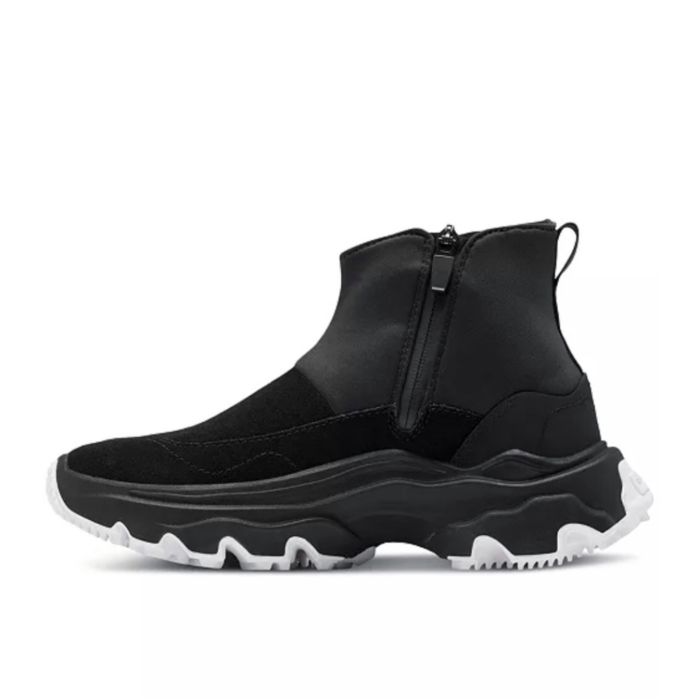 Women's Kinetic Breakthru Acadia Waterproof Sneaker Booties Size 7